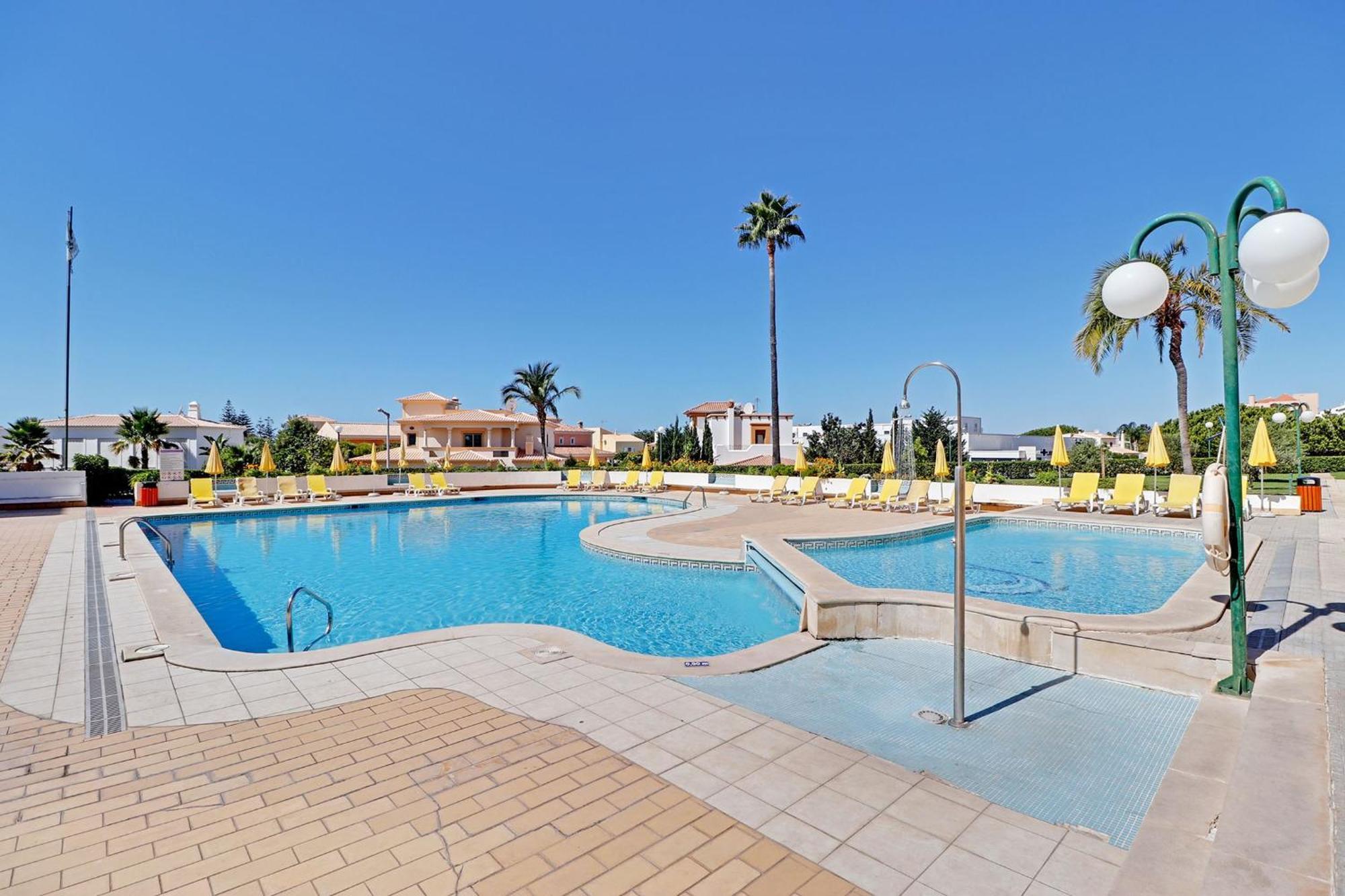 Ferienwohnung Albufeira Concept 2 With Pool By Homing Gale  Exterior foto